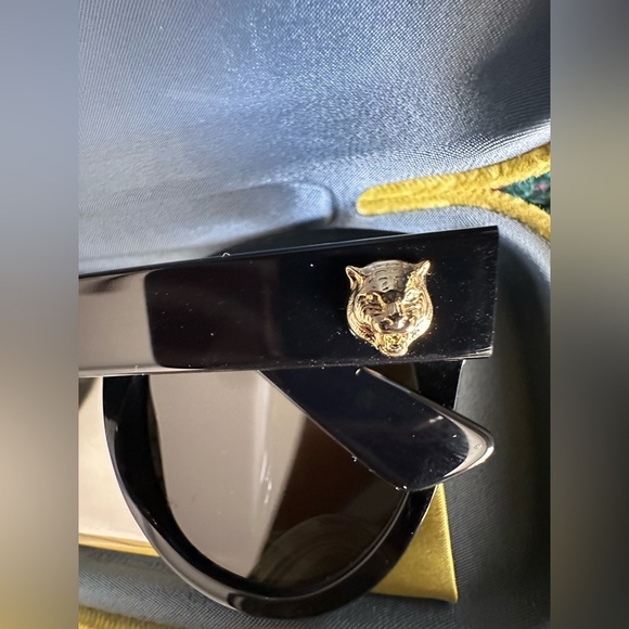 Gucci Cat Eye Sunglasses Black Gold Logo 52mm NWT Rare Colorway main image 15